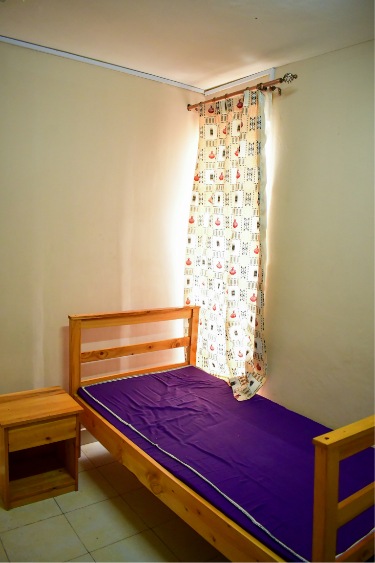 Single Small Room