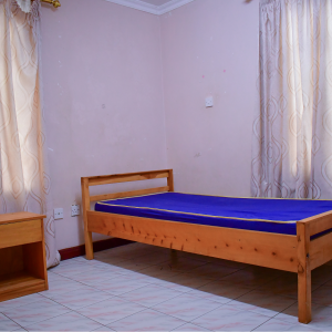 Single Medium Room